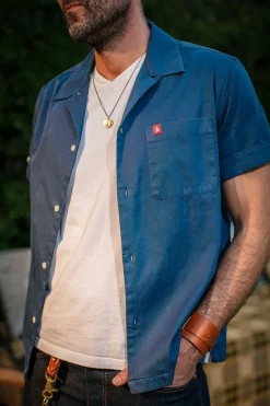 &SONS Tops>Classic White V-Neck T-Shirt