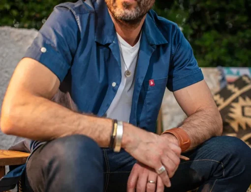 &SONS Tops>Classic White V-Neck T-Shirt