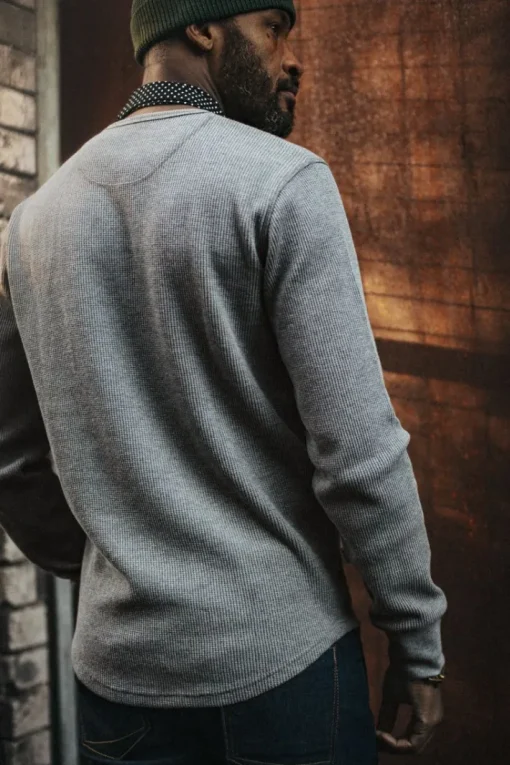 &SONS Tops>Base Waffle Crew Neck Grey Marl