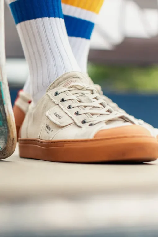 &SONS Footwear>Baseline Basketball Low Top