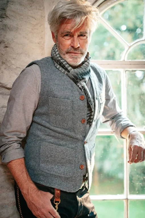 &SONS Knitwear>Drifter Wool Waistcoat Grey