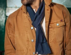 &SONS Scarves></noscript>Navy Scarf