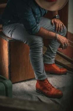 &SONS Leather Goods></noscript>The Drover Boot Tan
