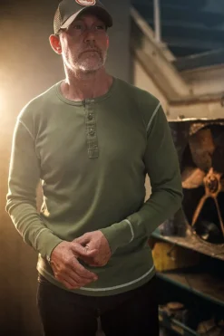 &SONS Tops>The New Elder Henley Shirt Army Green