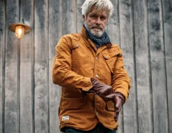 &SONS Leather Goods-Adventure Gloves Oxblood Brown