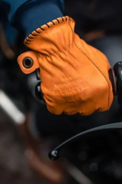 &SONS Leather Goods-Adventure Gloves Tan