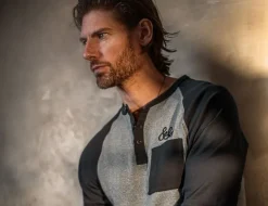 &SONS Tops-Infield Raglan Henley Shirt Grey/Charcoal