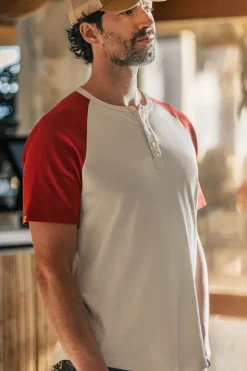 &SONS Tops-The Chariot Henley Shirt Raw/Red