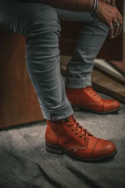 &SONS Leather Goods-The Drover Boot Tan