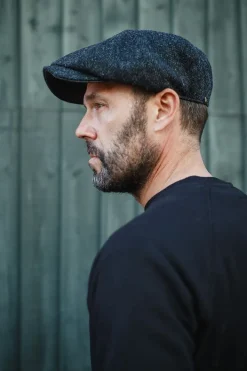 &SONS Knitwear-Thompson Baker Boy Hat- Black Herringbone